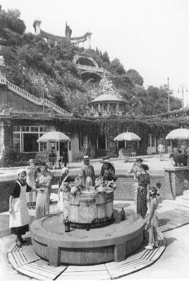 A Rudas f�rd� iv�k�tja, 1930-as �vek, A Magyar Film Iroda felv�tele, Magyar Nemzeti M�zeum T�rt�neti F�nyk�pt�ra