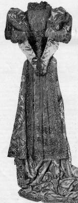 Erzs�bet kir�lyn� magyaros gy�sz d�szruh�ja, melyet utols� magyar hivatalos szerepl�sekor viselt. Vas�rnapi Ujs�g, 1899. j�nius 11.