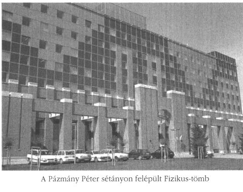 A P�zm�ny P�ter s�t�nyon fel�p�lt Fizikus-t�mb