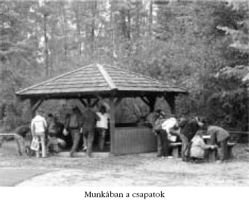 Munk�ban a csapatok