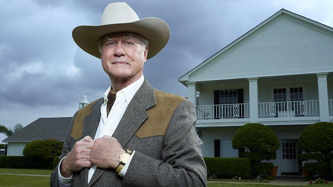 Larry Hagman halála – “Jockey” és a vágyakozó tévézés