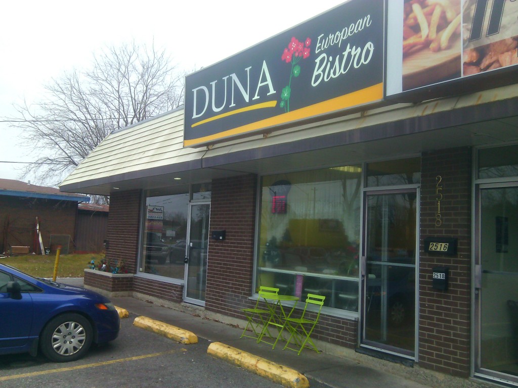 Duna European Bistro - Egy új magyar kifőzde Ottawában. Fotó: C. Adam.